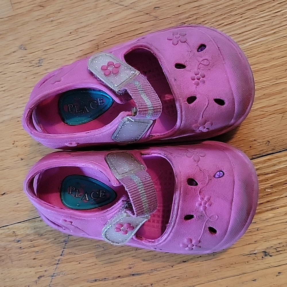 *3/$15* The Children's Place Pink Mary Jane's Toddler size 4